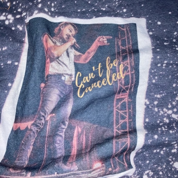 Morgan Wallen Sweatshirt - Picture 1 of 2